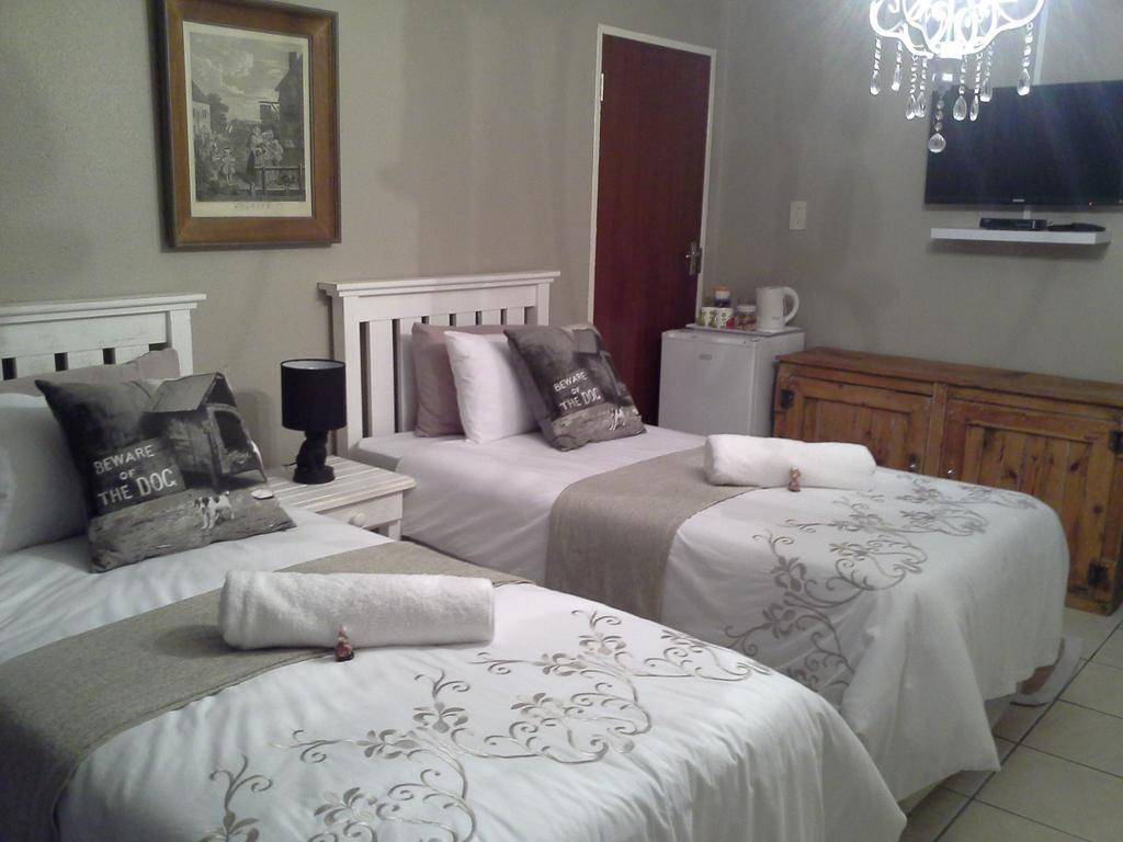 De Zevende Hemel Guesthouse Secunda Kültér fotó